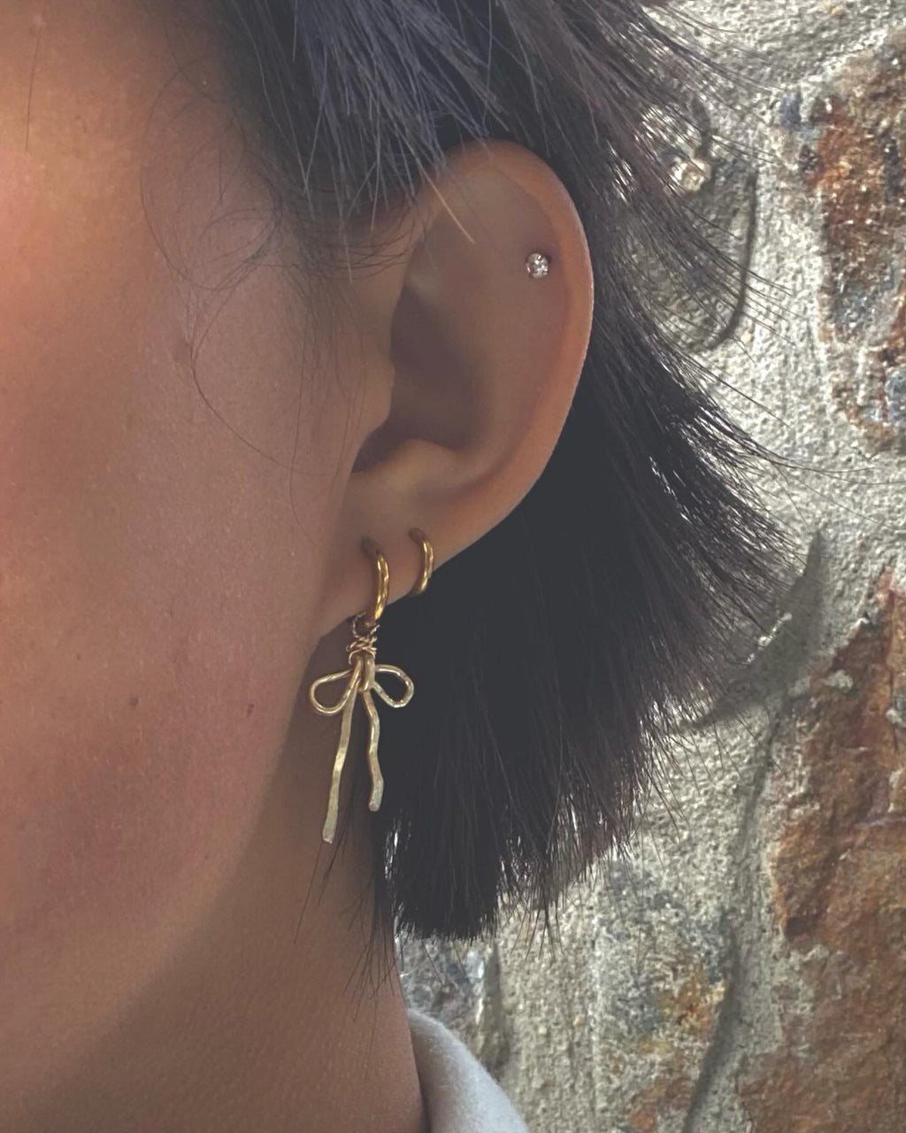 "Take a bow" Earrings