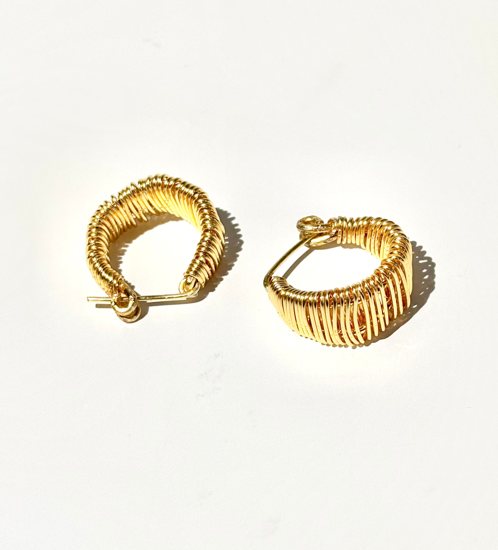 Chunky Tapered Statement Hoops