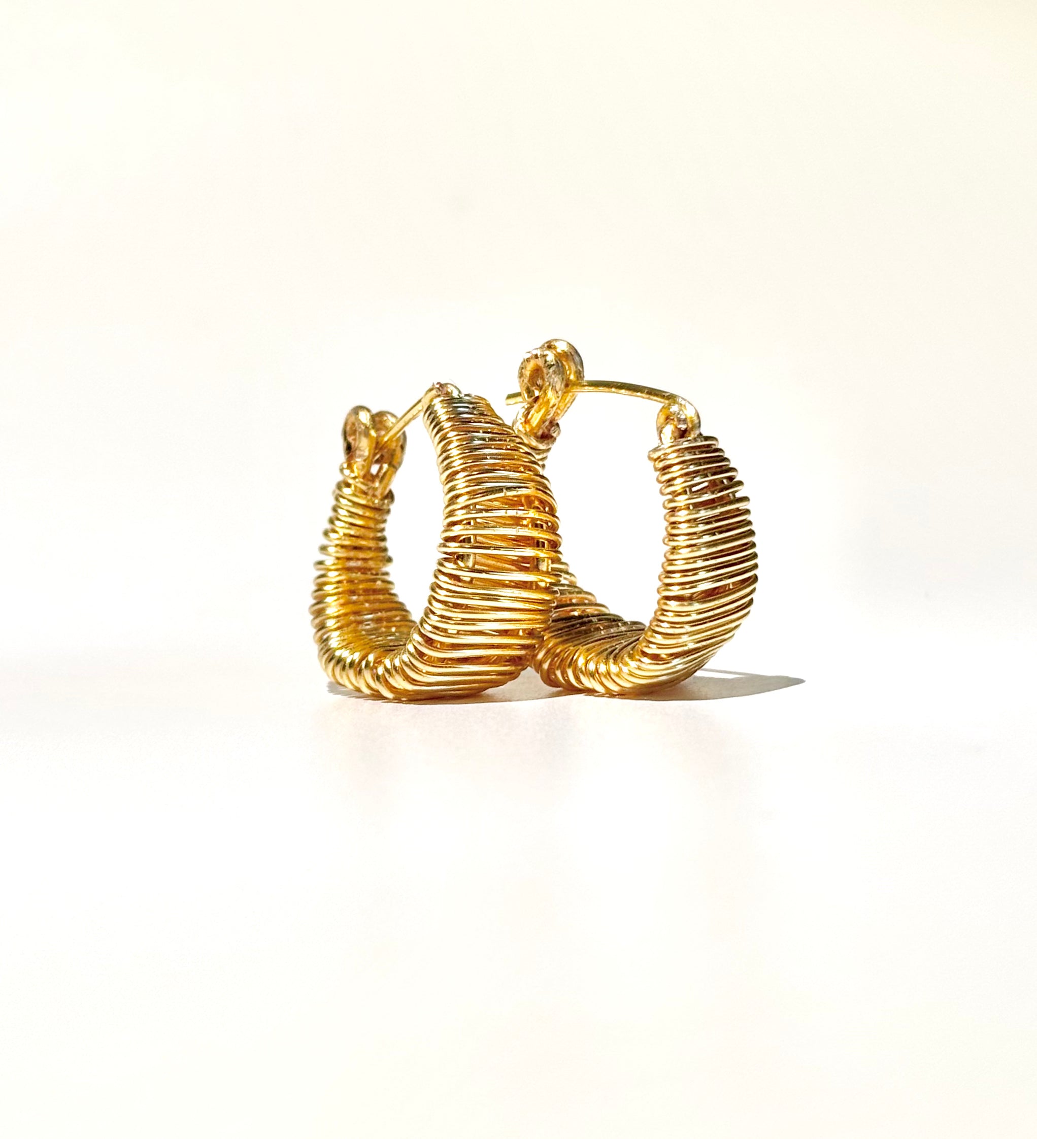 Chunky Tapered Statement Hoops