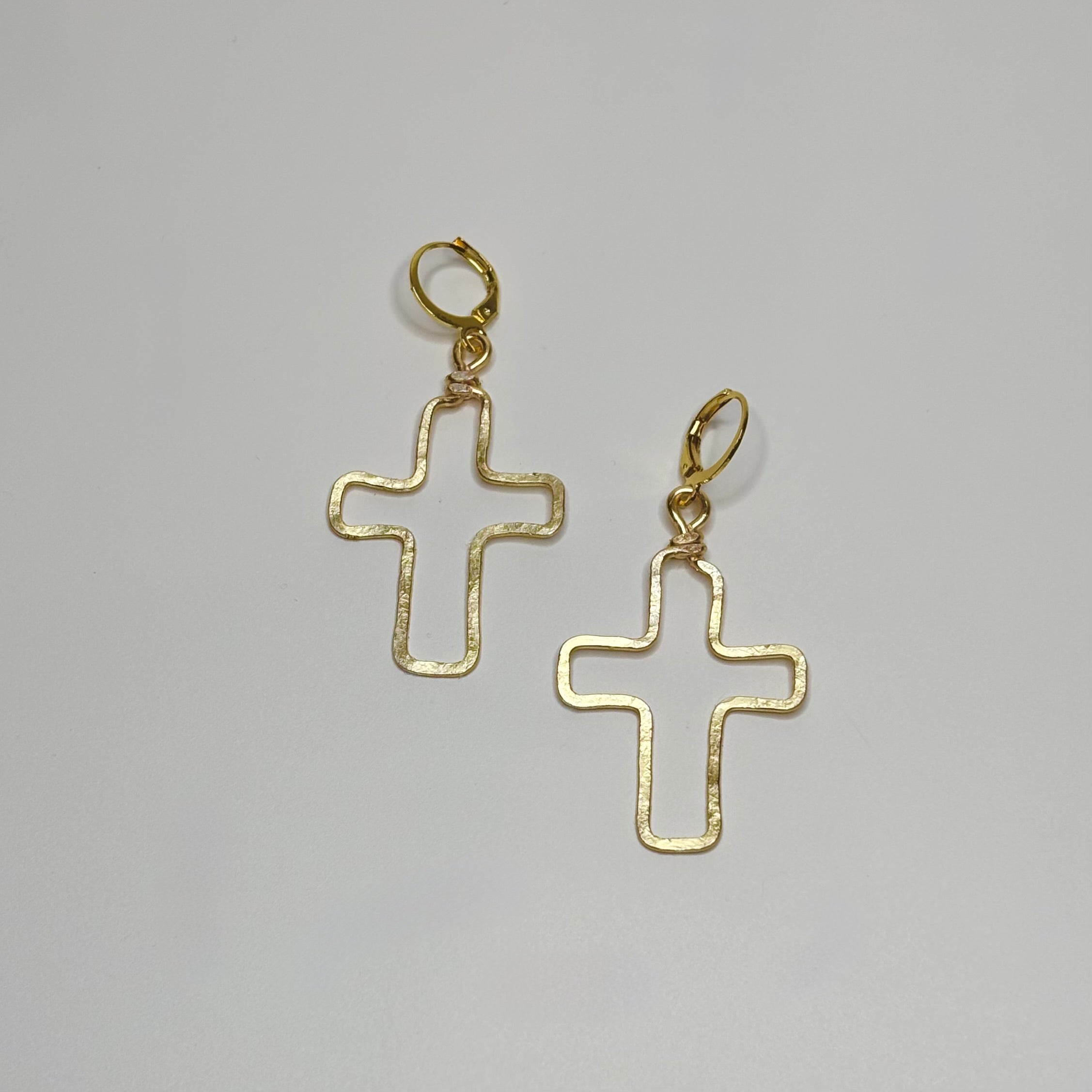 Outline Cross Dangles