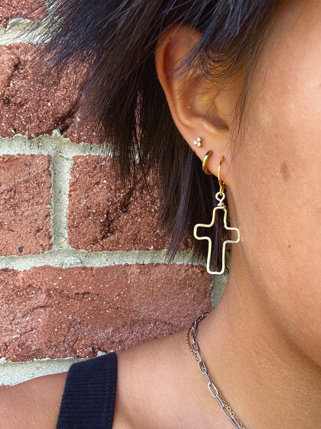 Outline Cross Dangles