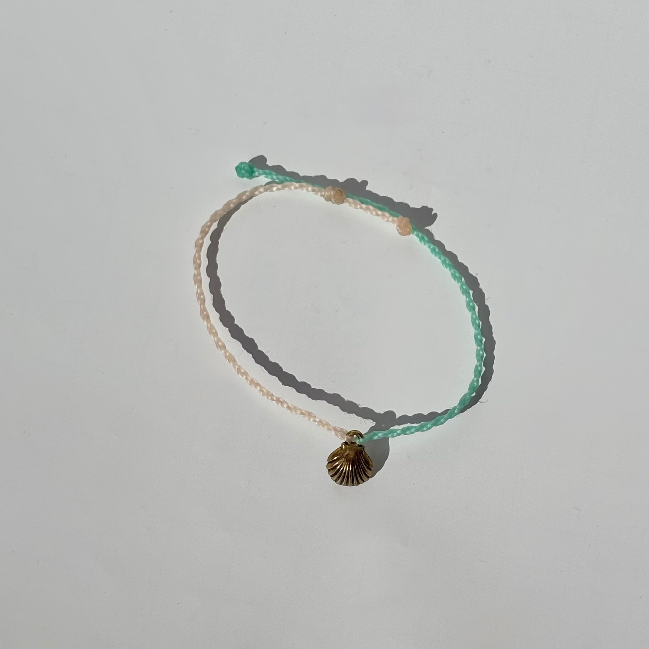 Seashell bracelet