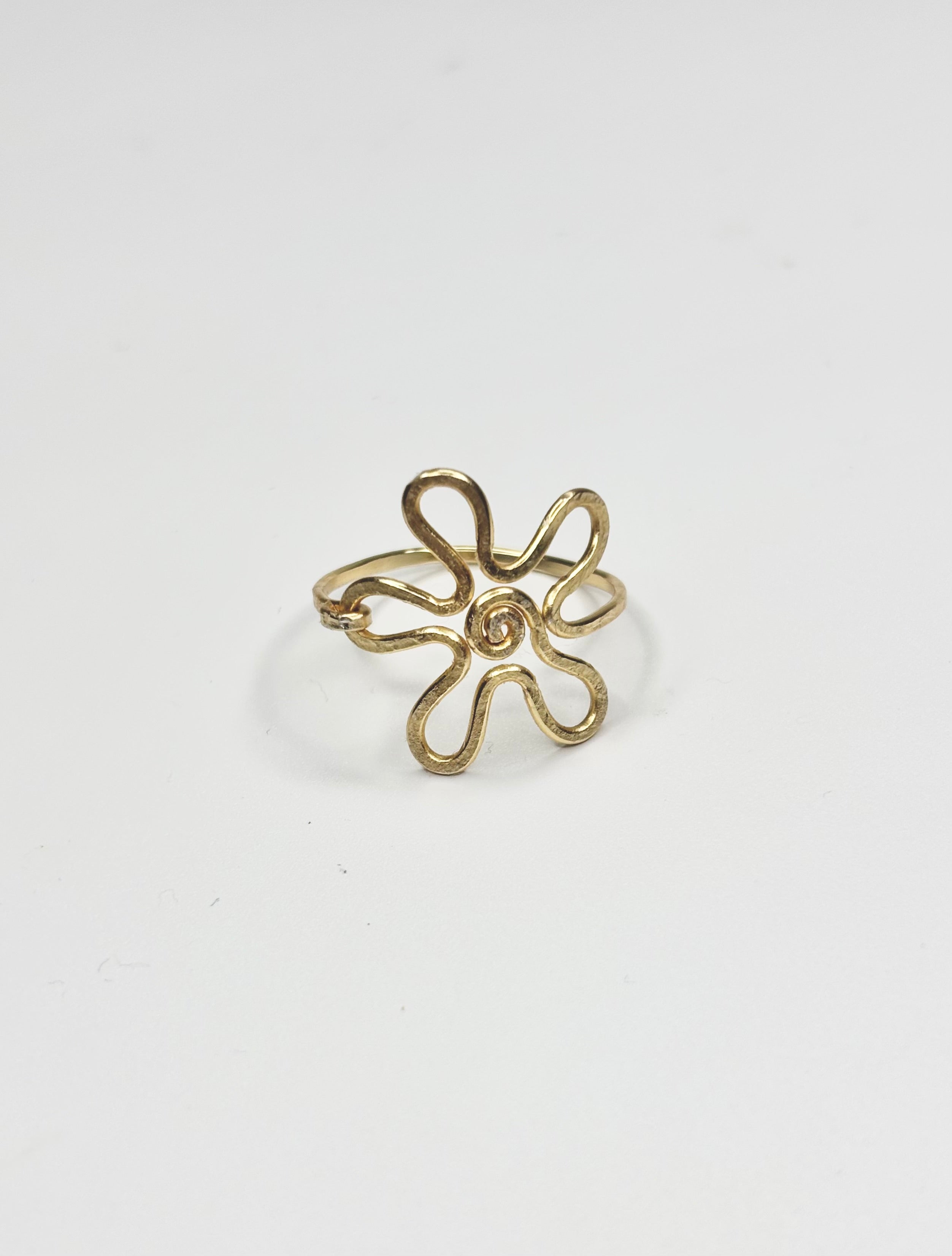 Groovy Flower Ring