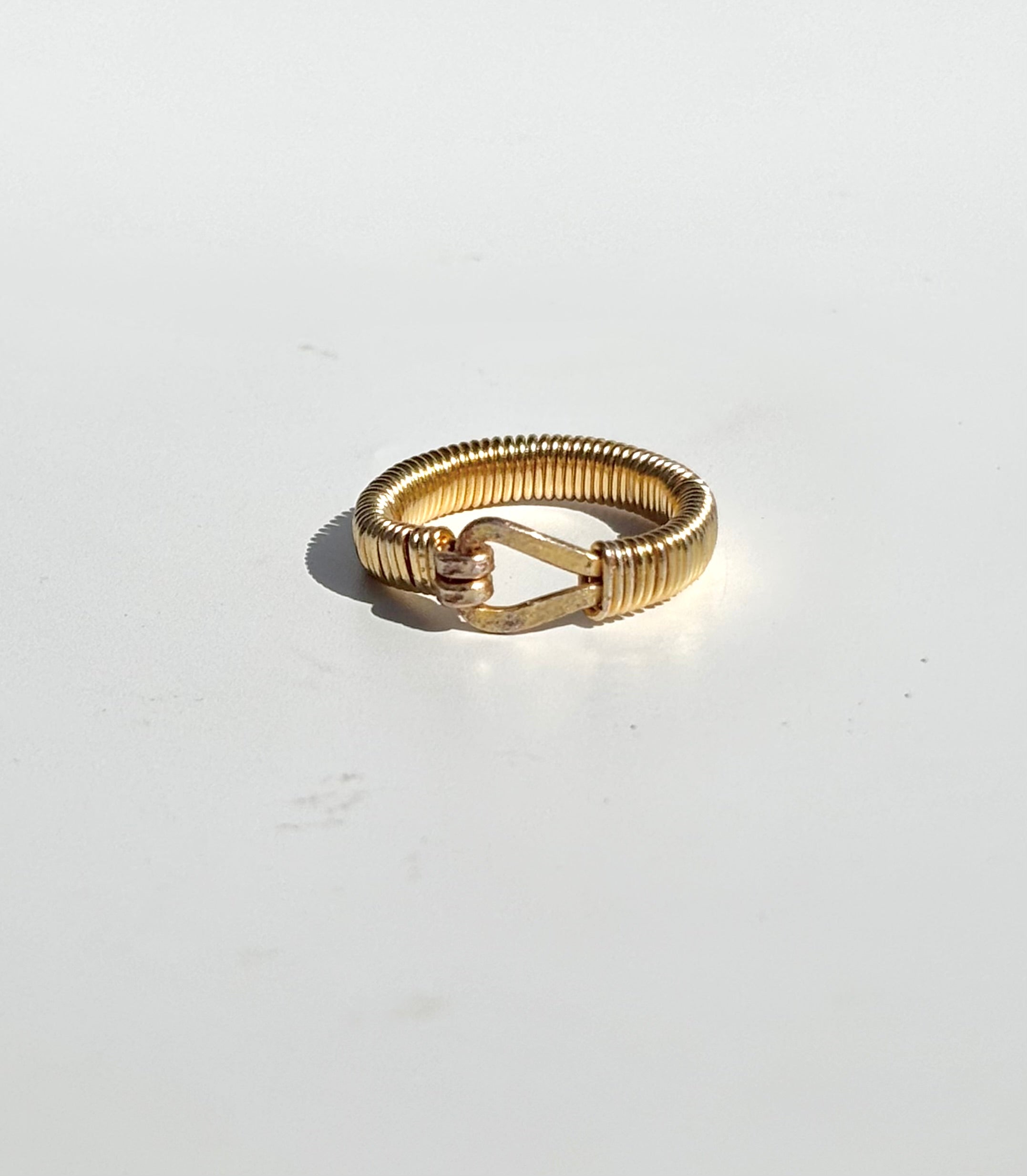 The Cinch Ring