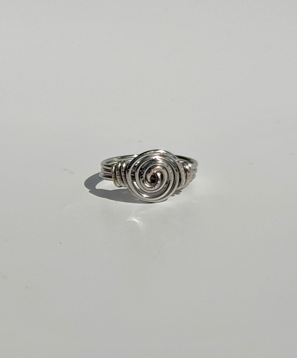 Single Spiral Ring