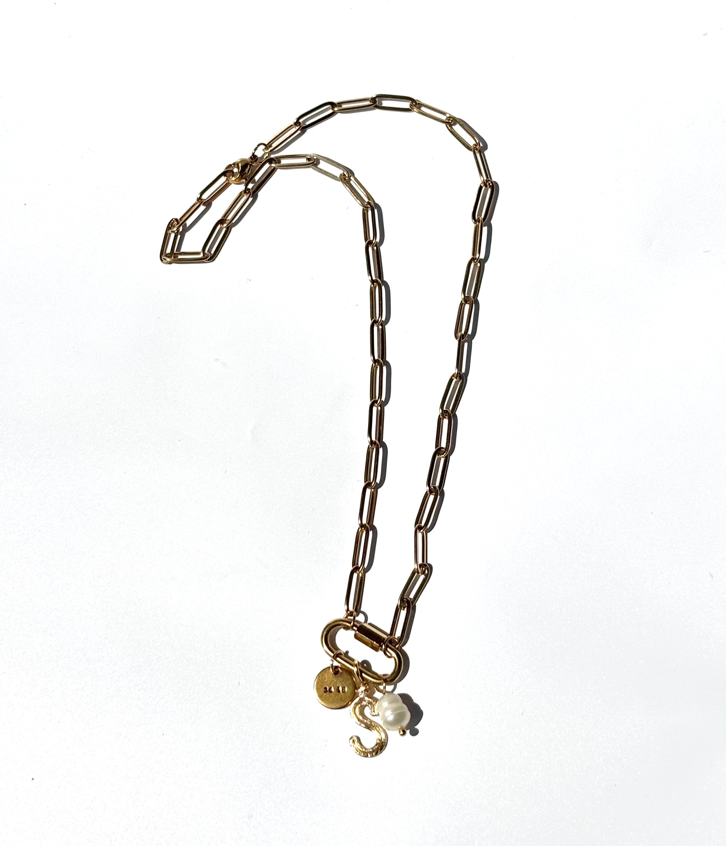 The carabiner necklace