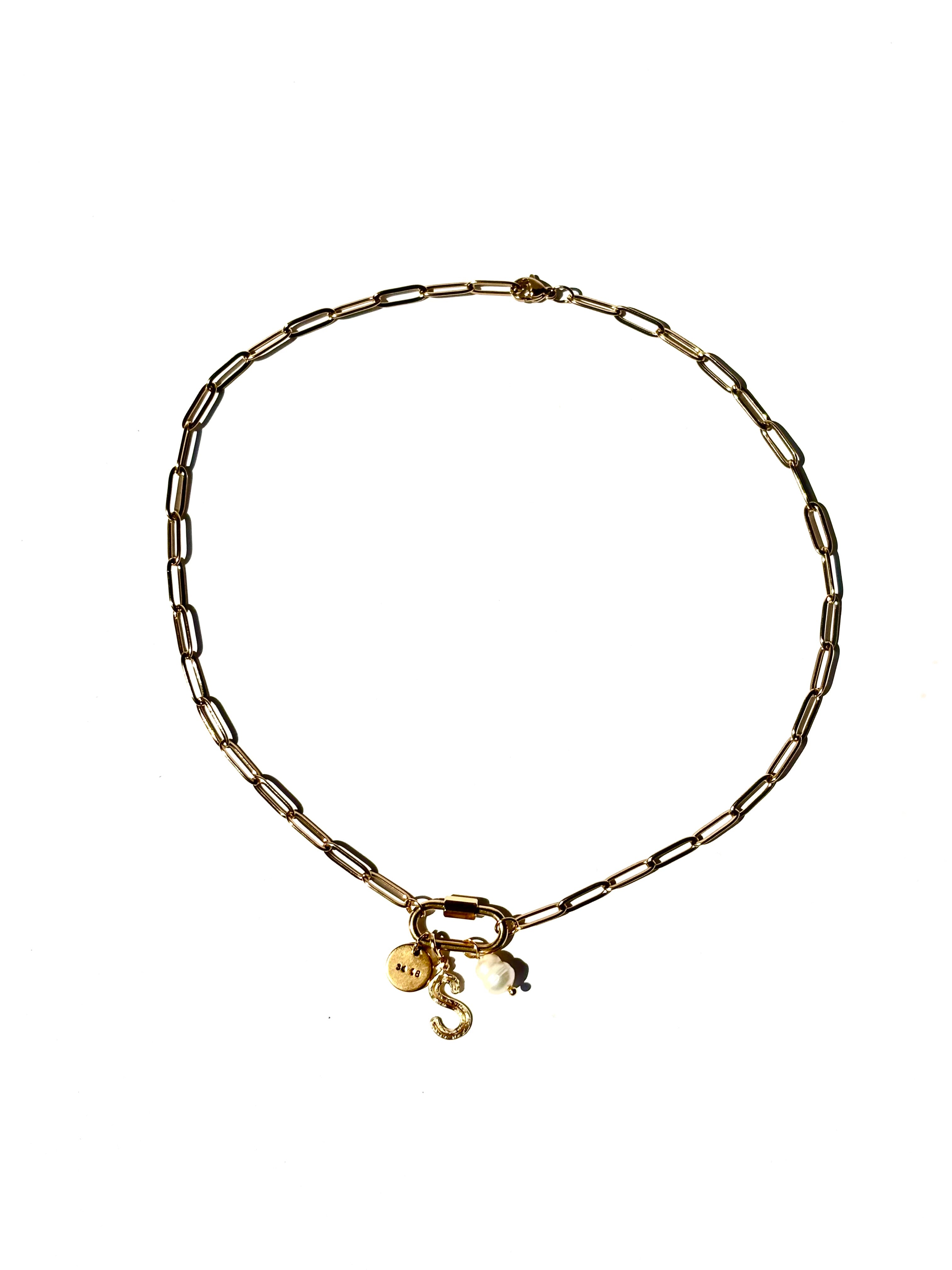 The carabiner necklace