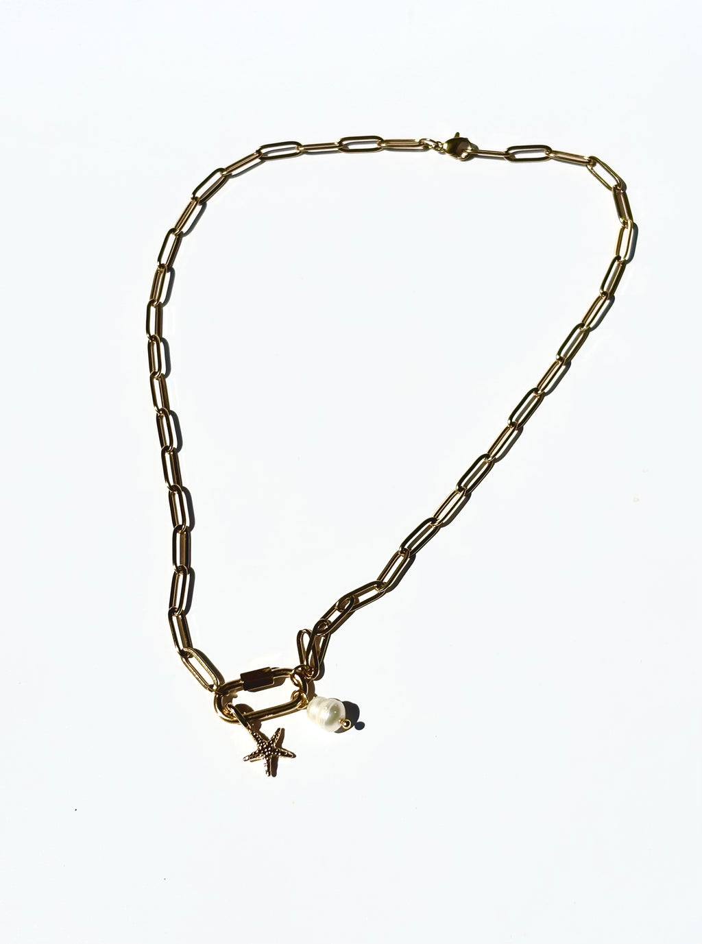 The carabiner necklace