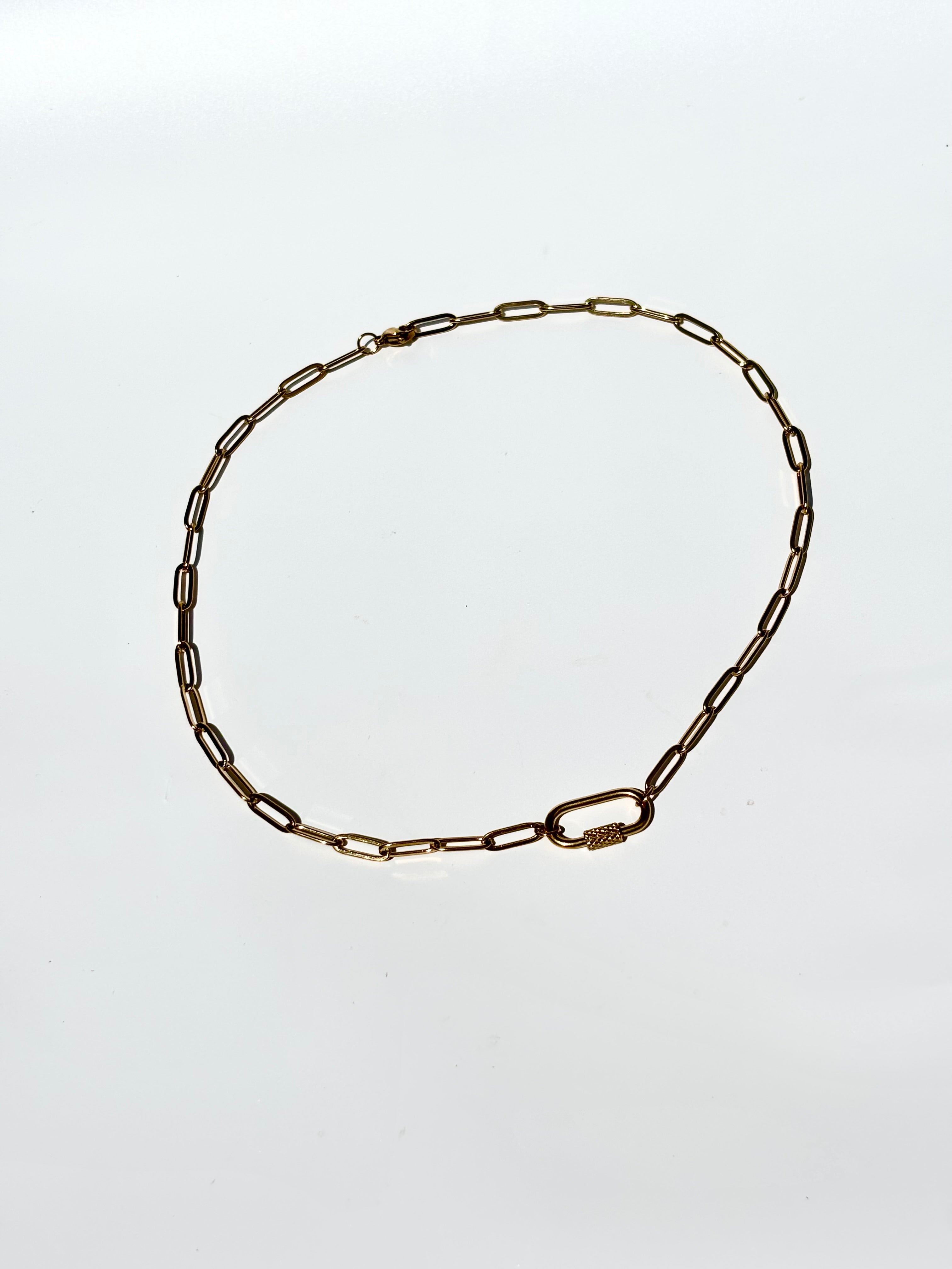 The carabiner necklace