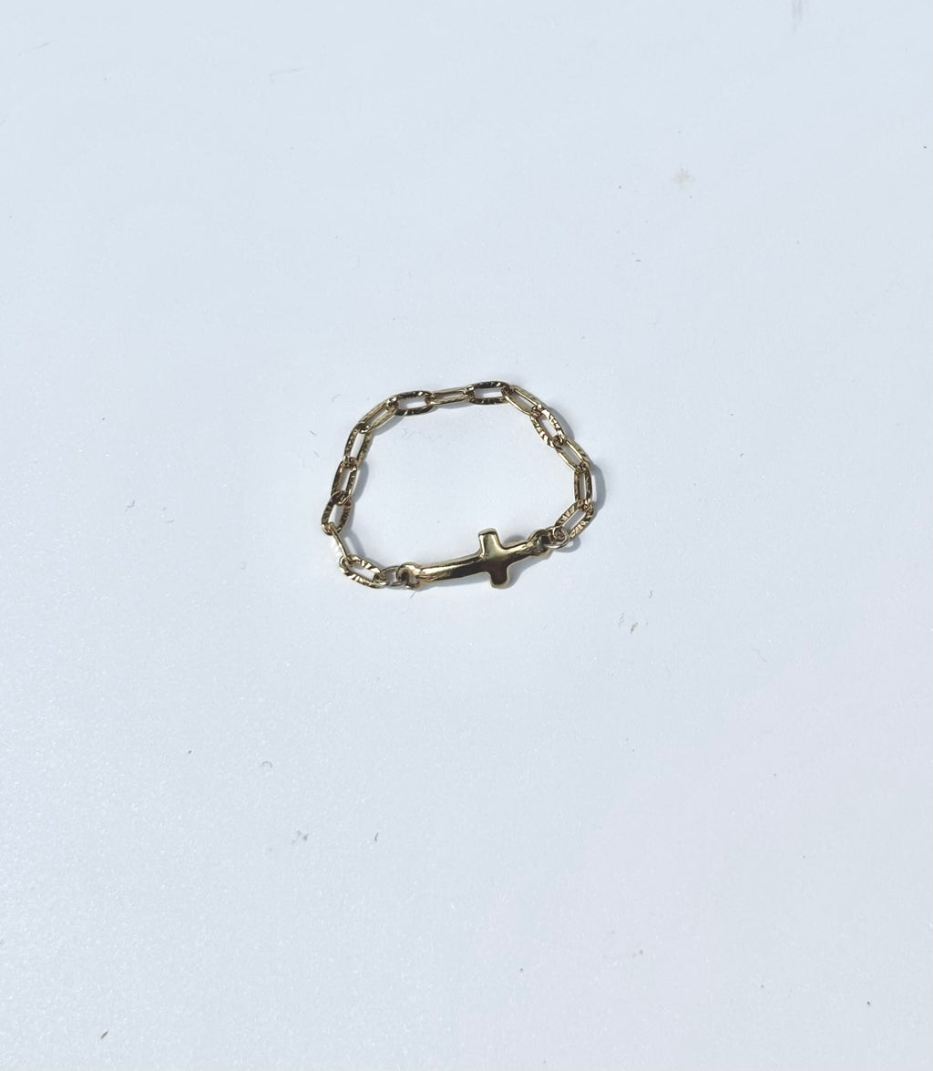 Cross chain ring